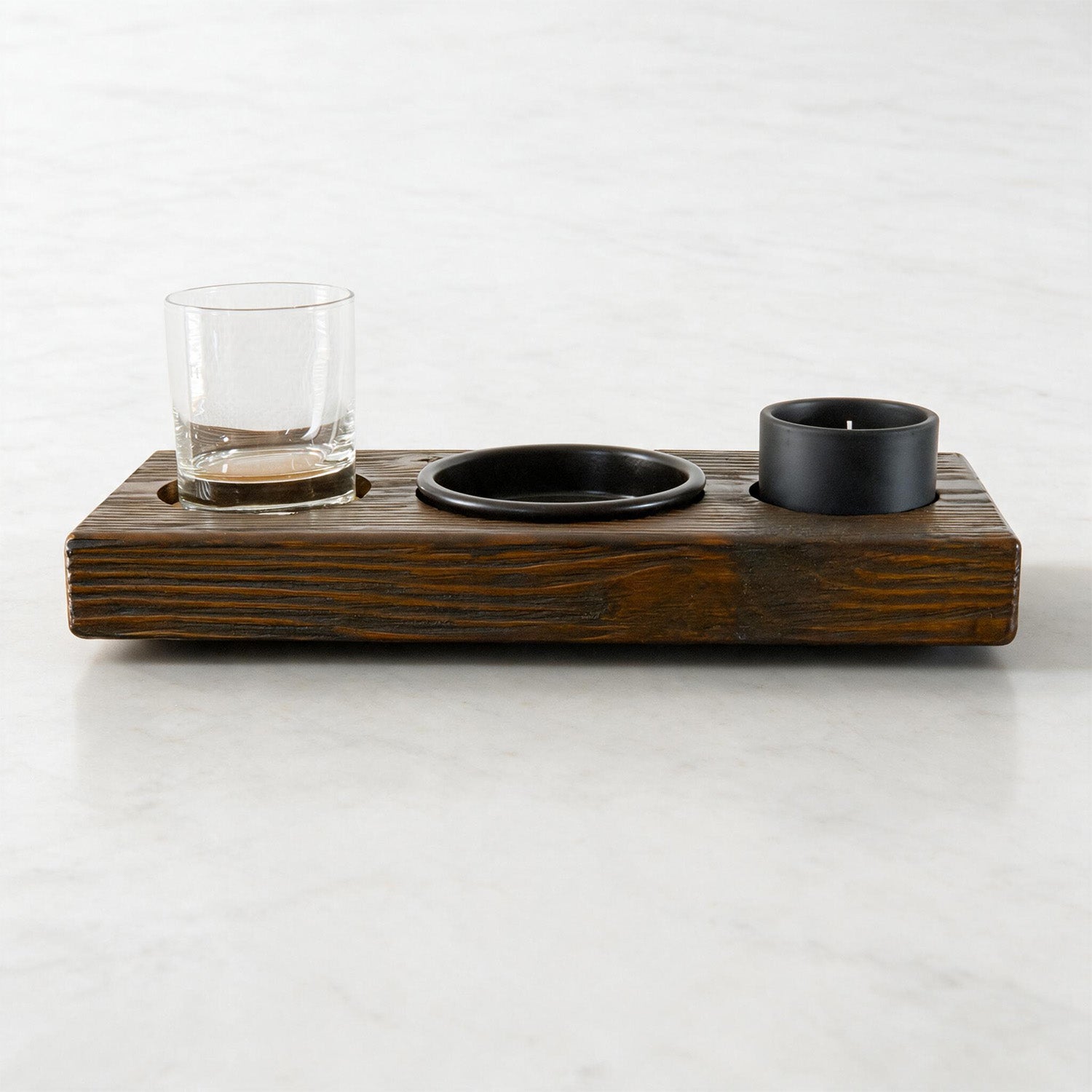 Vooraanzicht van The Evening Ritual Pure houten borrelplank